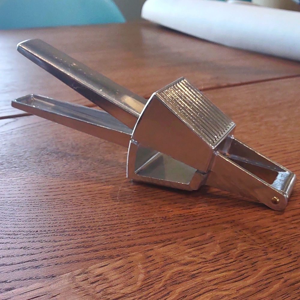 WMF Onion Press Shallot Slicer Rare 1970s Germany